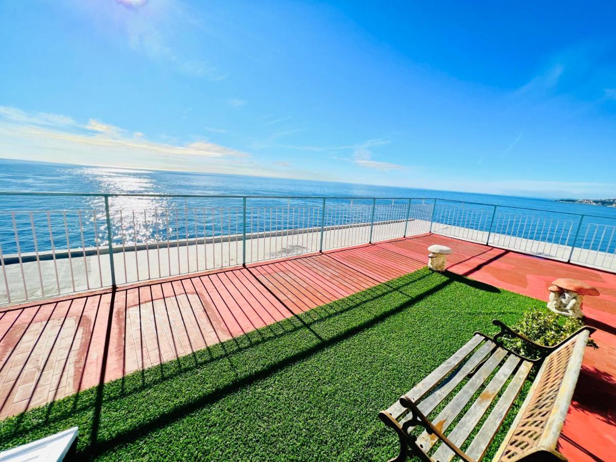 Suite Sunset 7 - Fronte Mare San Remo Exterior foto