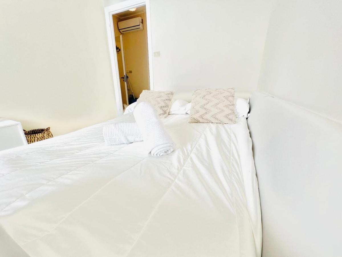 Suite Sunset 7 - Fronte Mare San Remo Exterior foto