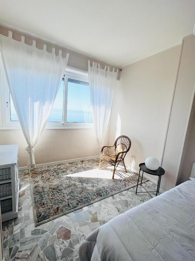 Suite Sunset 7 - Fronte Mare San Remo Exterior foto