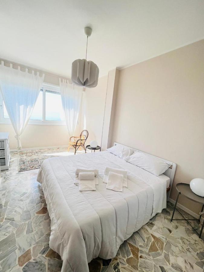 Suite Sunset 7 - Fronte Mare San Remo Exterior foto